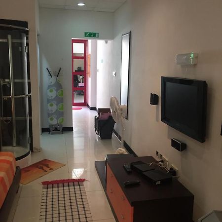 The Red Door Appartement Hamrun Buitenkant foto